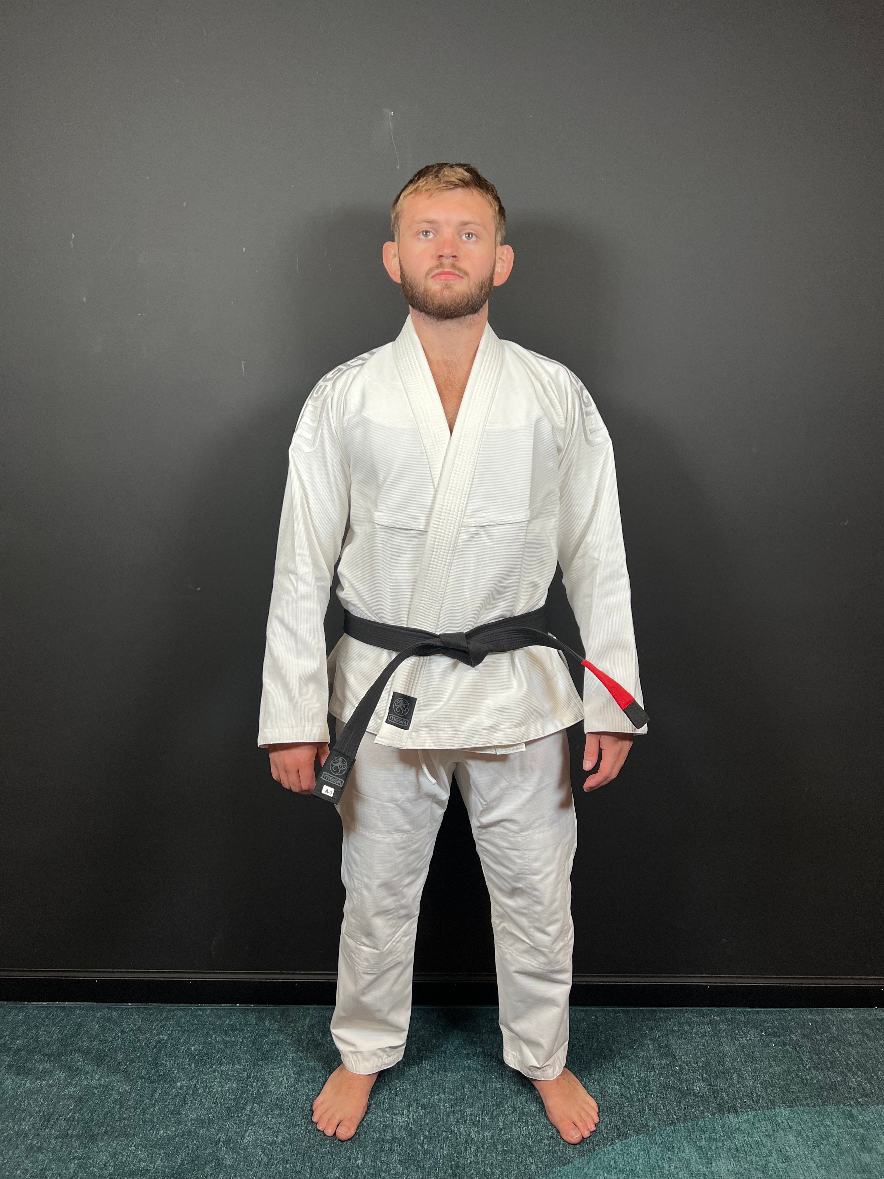 Mega Classic - White Gi